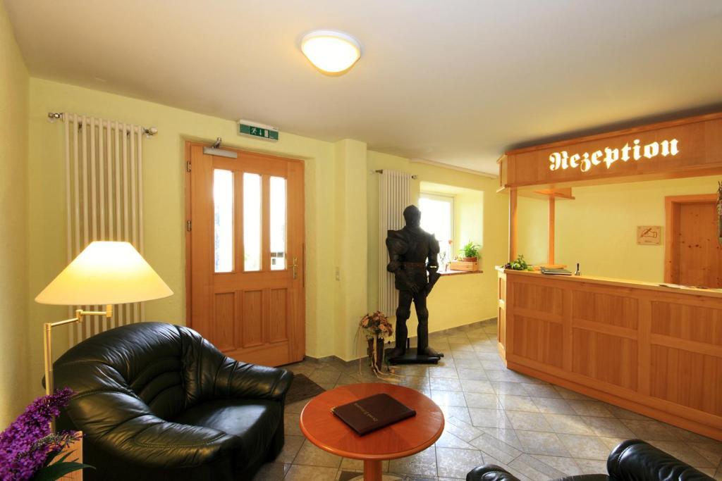 Hotel Trasen فالدكرايبورغ المظهر الخارجي الصورة